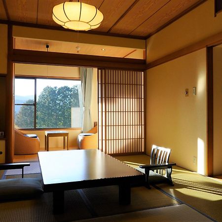 Yoshimatsu Hotel Hakone Buitenkant foto