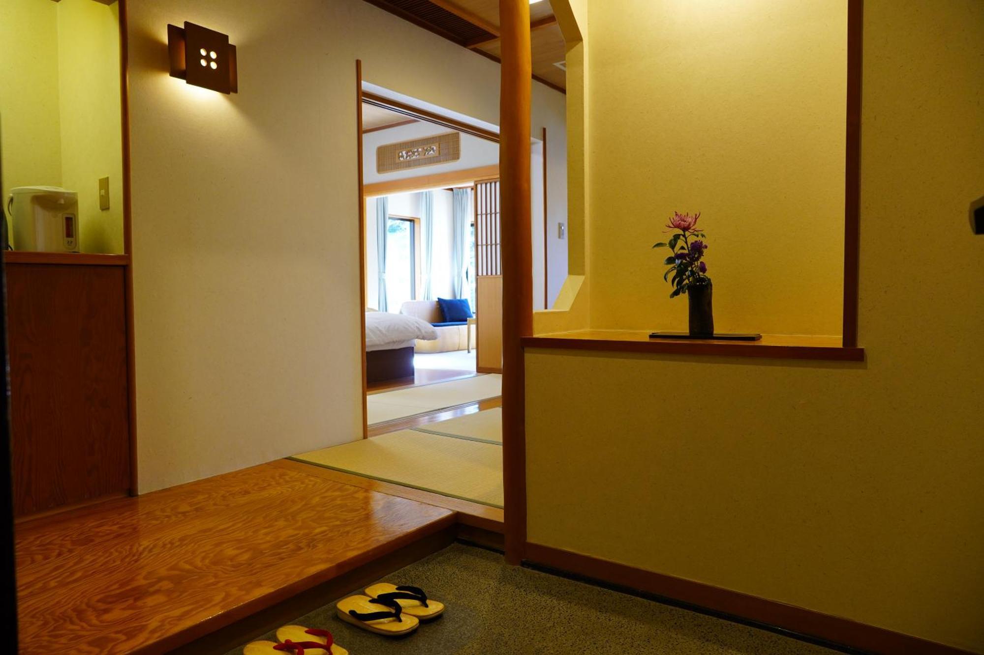 Yoshimatsu Hotel Hakone Buitenkant foto