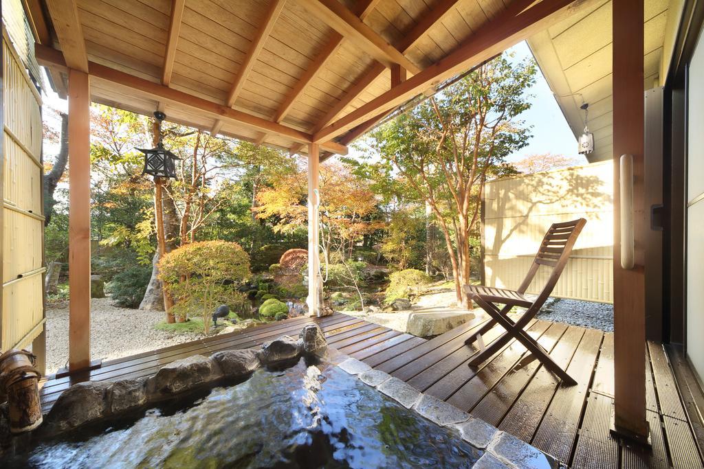 Yoshimatsu Hotel Hakone Buitenkant foto