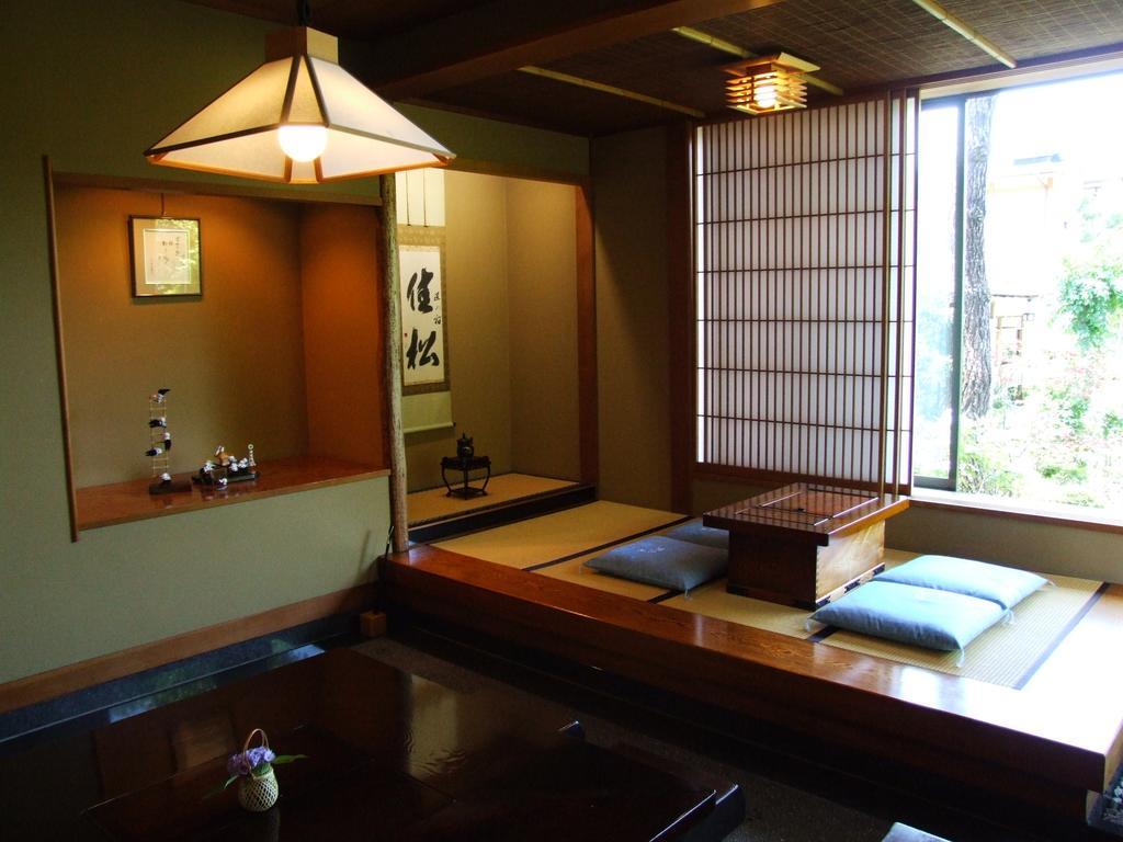 Yoshimatsu Hotel Hakone Buitenkant foto