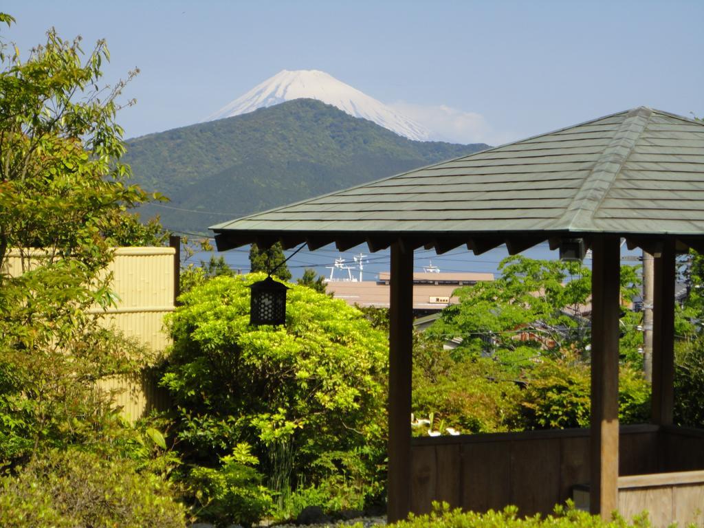 Yoshimatsu Hotel Hakone Buitenkant foto