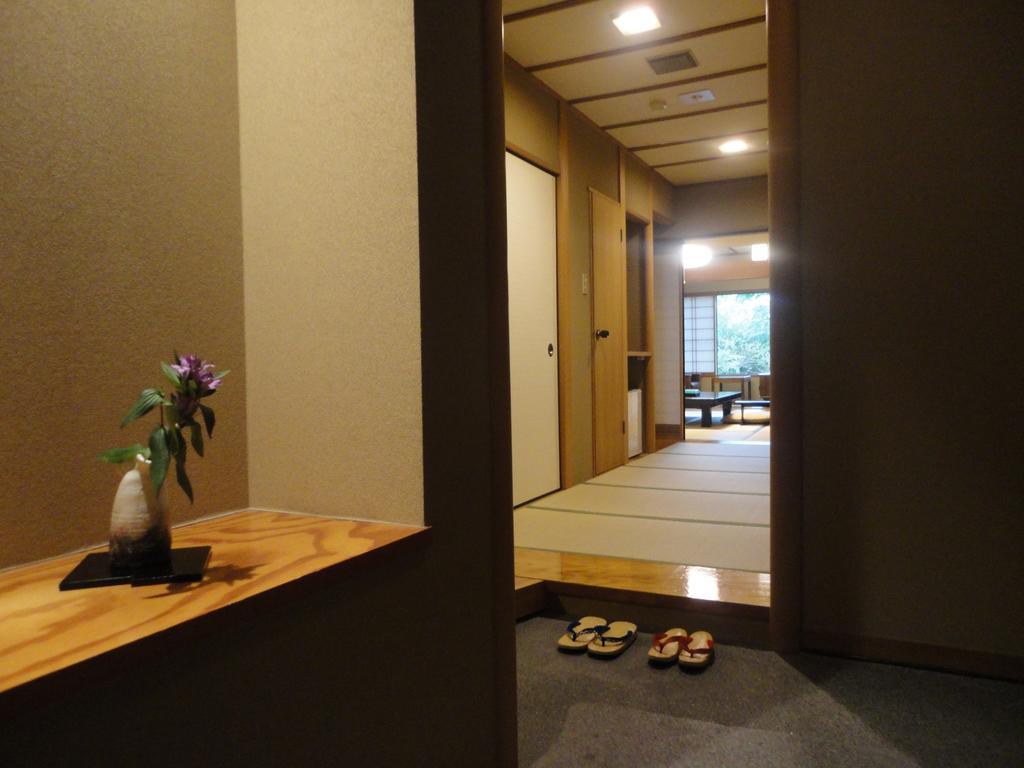 Yoshimatsu Hotel Hakone Buitenkant foto